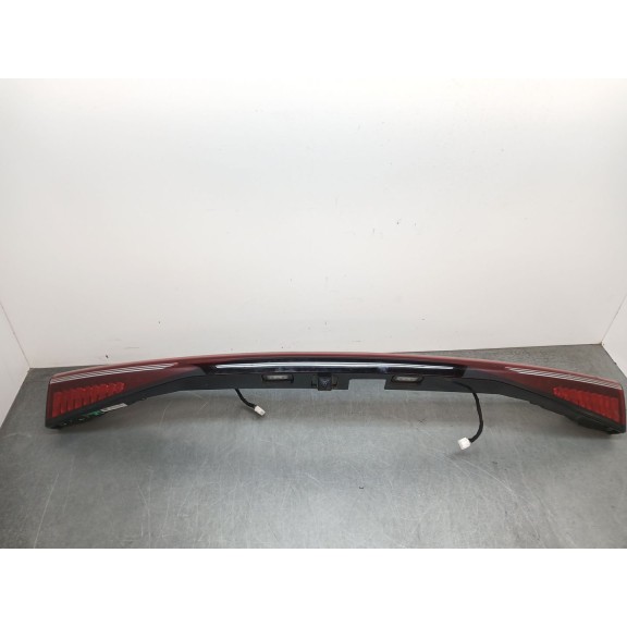 Recambio de piloto trasero central para omoda 5 referencia OEM IAM 605000724AA  