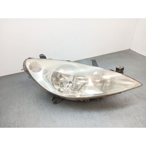 Recambio de faro derecho para peugeot 307 break (3e) 2.0 hdi 90 referencia OEM IAM 9641615680  