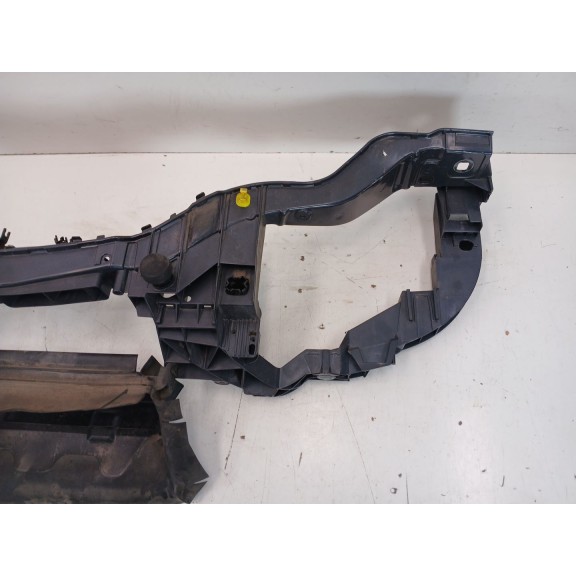 Recambio de panel frontal para ford focus iii turnier 1.6 tdci referencia OEM IAM   