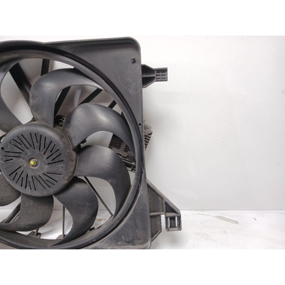 Recambio de electroventilador para ford focus iii turnier 1.6 tdci referencia OEM IAM 8V618C607EB  