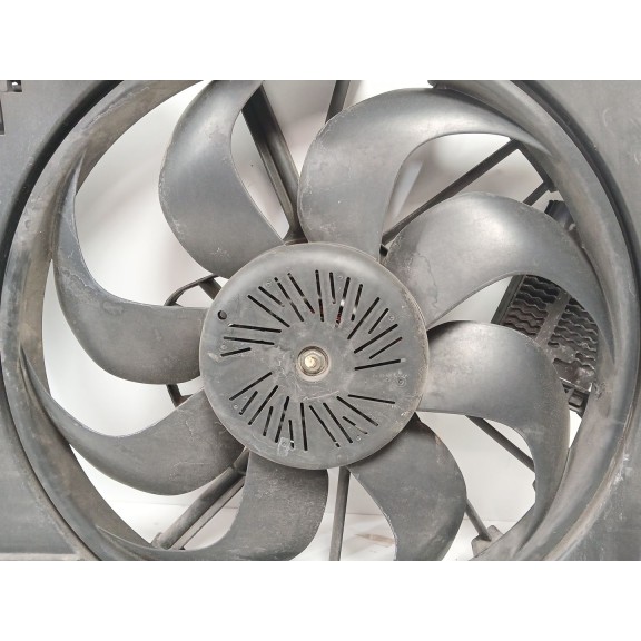 Recambio de electroventilador para ford focus iii turnier 1.6 tdci referencia OEM IAM 8V618C607EB  