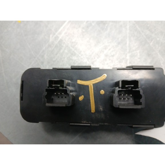 Recambio de mando elevalunas delantero izquierdo para peugeot 307 break (3e) 2.0 hdi 90 referencia OEM IAM   