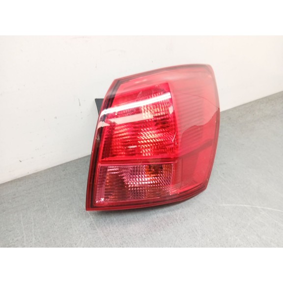 Recambio de piloto trasero derecho para nissan qashqai i (j10, nj10) 2.0 dci referencia OEM IAM 89504680  