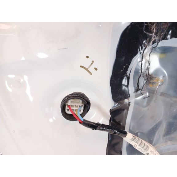 Recambio de puerta trasera izquierda para toyota verso (_r2_) 1.6 d4-d (war20_) referencia OEM IAM 670040F040  