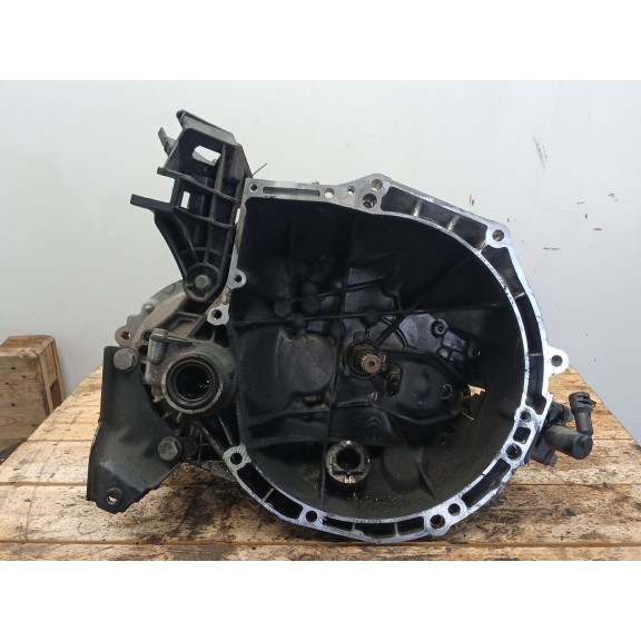 Recambio de caja cambios para peugeot 208 i (ca_, cc_) 1.2 vti 82 referencia OEM IAM 20CR15  