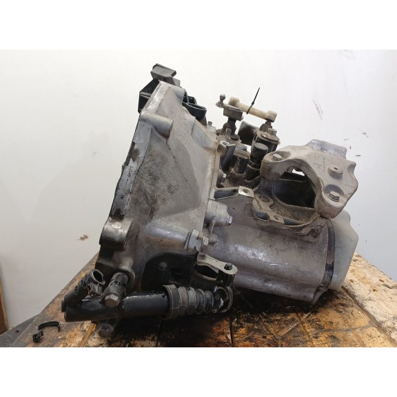 Recambio de caja cambios para peugeot 208 i (ca_, cc_) 1.2 vti 82 referencia OEM IAM 20CR15  