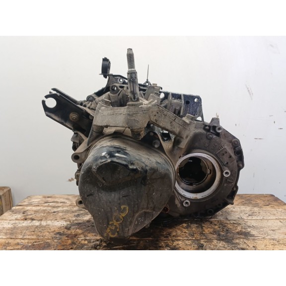 Recambio de caja cambios para renault clio ii (bb_, cb_) 1.5 dci (b/cb08) referencia OEM IAM   