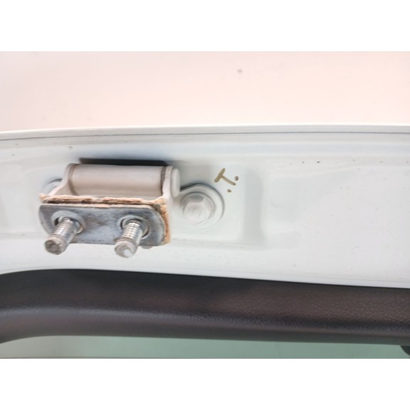 Recambio de porton trasero para toyota verso (_r2_) 1.6 d4-d (war20_) referencia OEM IAM 670050F070  