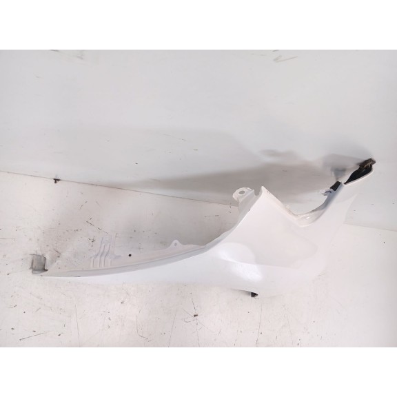 Recambio de aleta delantera derecha para toyota verso (_r2_) 1.6 d4-d (war20_) referencia OEM IAM 538110F040  