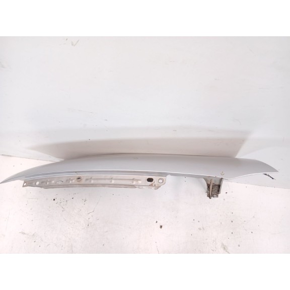 Recambio de aleta delantera derecha para seat ibiza iii (6l1) 1.2 referencia OEM IAM 6L0821022C  