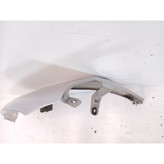 Recambio de aleta delantera derecha para seat ibiza iii (6l1) 1.2 referencia OEM IAM 6L0821022C  