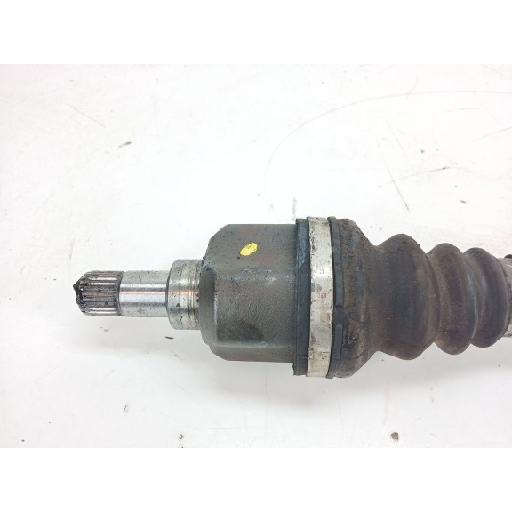 Recambio de transmision delantera izquierda para peugeot 3008 confort referencia OEM IAM 9684135380  