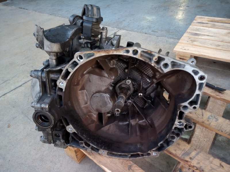 Recambio de caja casco para peugeot expert kasten furgón l2h1 referencia OEM IAM 20MB30  6V