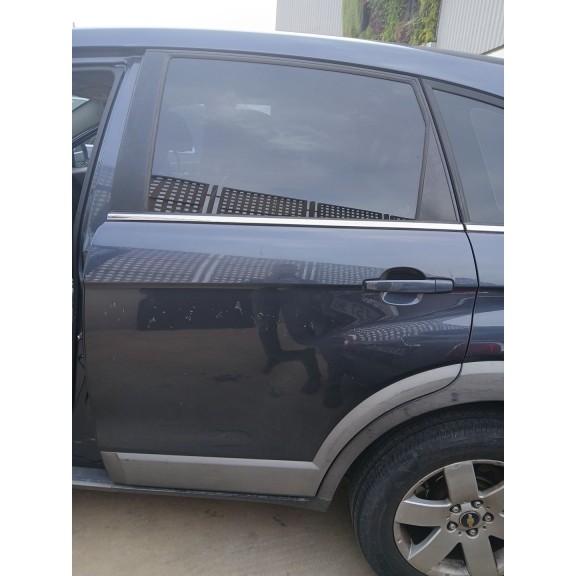 Recambio de puerta trasera izquierda para chevrolet captiva (c100, c140) 2.0 d 4wd referencia OEM IAM   