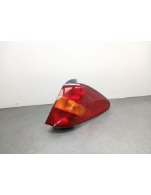 Recambio de piloto trasero derecho para ssangyong rodius i 2.7 xdi referencia OEM IAM 8360221  