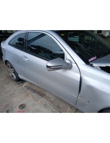 Recambio de puerta delantera derecha para mercedes-benz clase clc (cl203) clc 200 kompressor (203.741) referencia OEM IAM 203720 2