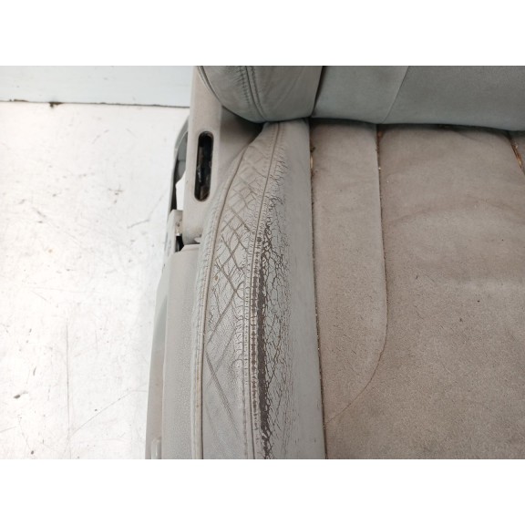 Recambio de asiento delantero derecho para audi q7 (4l) 3.0 tdi referencia OEM IAM 8E0881206C  