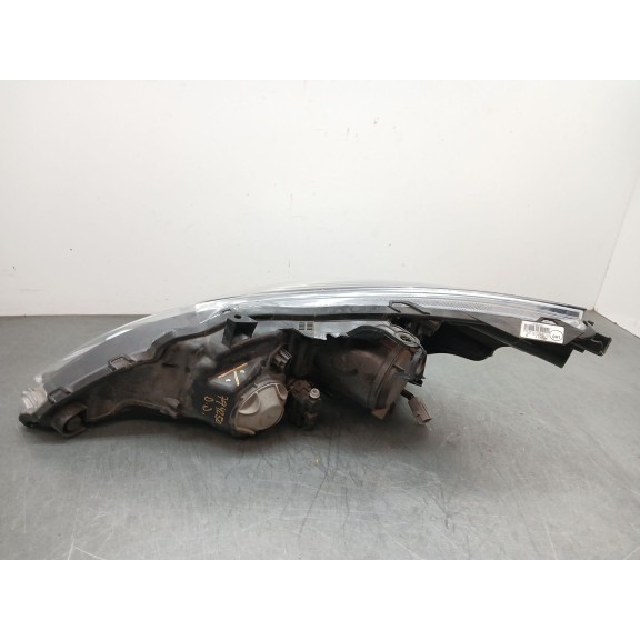 Recambio de faro derecho para toyota verso (_r2_) 1.6 d4-d (war20_) referencia OEM IAM 811300F61  