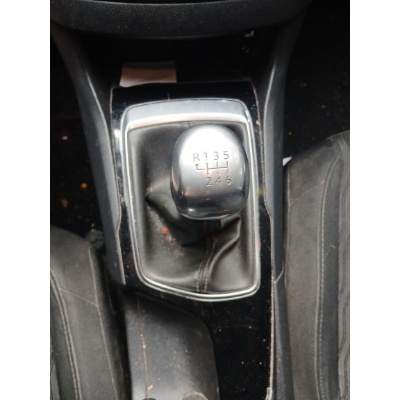 peugeot 308 ii (lb_, lp_, lw_, lh_, l3_) del año 2015