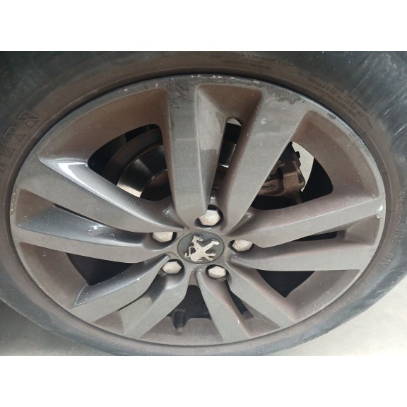 Recambio de llanta trasera izquierda para peugeot 308 ii (lb_, lp_, lw_, lh_, l3_) 1.6 hdi / bluehdi 115 referencia OEM IAM   