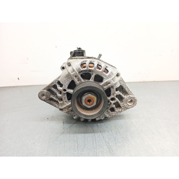 Recambio de alternador para kia cee´d sw (ed) 1.6 referencia OEM IAM 373002b101  