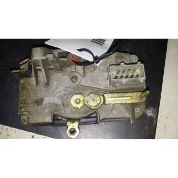 CERRADURA PUERTA DELANTERA IZQUIERDA 9 PINS FICHA CUADRADA