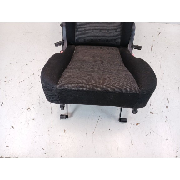 Recambio de asiento trasero izquierdo para peugeot 307 break (3e) 2.0 hdi 90 referencia OEM IAM   