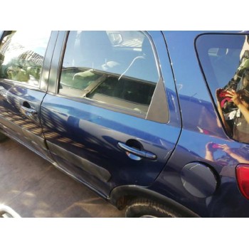 PUERTA TRASERA IZQUIERDA 