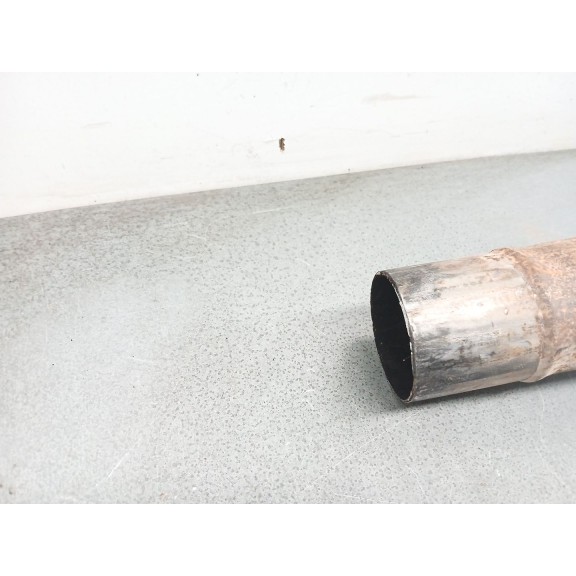 Recambio de catalizador para dodge caliber 2.0 crd referencia OEM IAM 03g131701b  