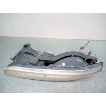 Recambio de faro antiniebla izquierdo para ssangyong rexton 2.7 turbodiesel cat referencia OEM IAM 8320108001  