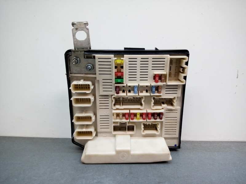 Recambio de centralita bsm para renault megane ii berlina 5p 1.5 dci diesel referencia OEM IAM 8200481866H  