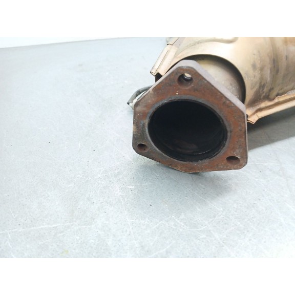 Recambio de catalizador para volkswagen passat b5.5 (3b3) 1.6 referencia OEM IAM 8d0131702hh  