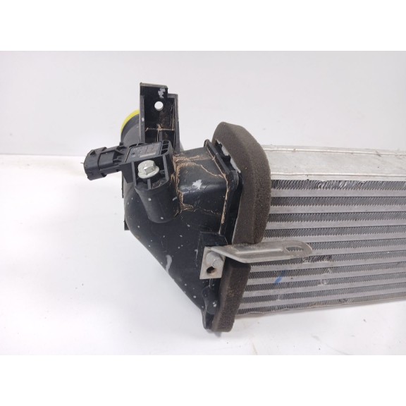 Recambio de intercooler para omoda 5 referencia OEM IAM 302000140AA  
