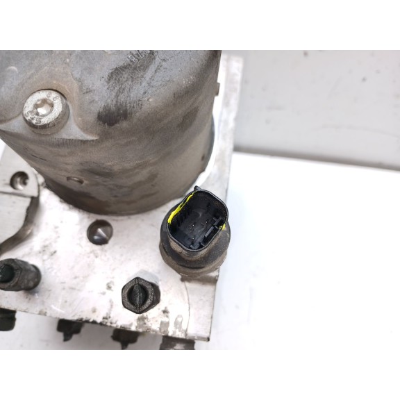 Recambio de abs para toyota avensis sedán (_t25_) 2.0 d-4d (adt250_) referencia OEM IAM   