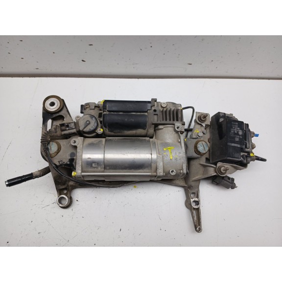 Recambio de bomba suspension para audi q7 (4l) 3.0 tdi referencia OEM IAM   