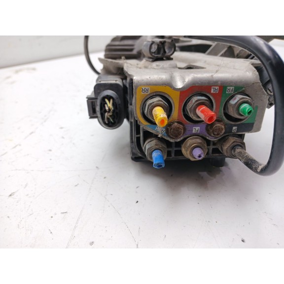 Recambio de bomba suspension para audi q7 (4l) 3.0 tdi referencia OEM IAM 7L0616879  