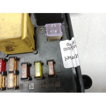 Recambio de caja reles / fusibles para opel astra h (a04) 1.7 cdti (l48) referencia OEM IAM 13181658  