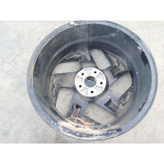 Recambio de llanta para omoda 5 referencia OEM IAM 7JX18 ET33 X1 203000879AA