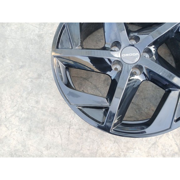 Recambio de llanta para omoda 5 referencia OEM IAM 7JX18 ET33 X1 203000879AA