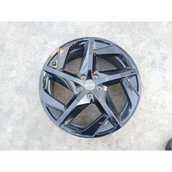 Recambio de llanta para omoda 5 referencia OEM IAM 7JX18 ET33 X1 203000879AA