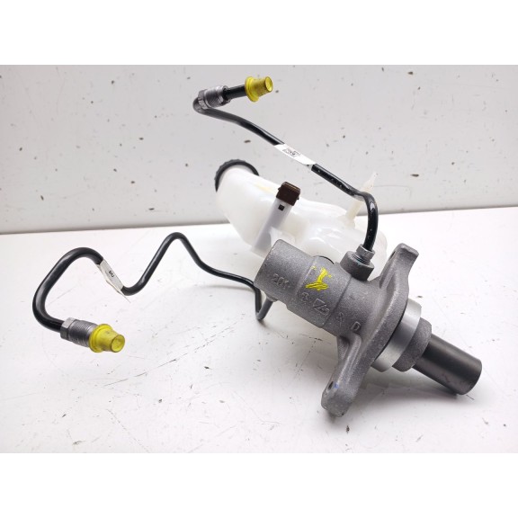 Recambio de bomba freno para omoda 5 referencia OEM IAM 204002877AA  