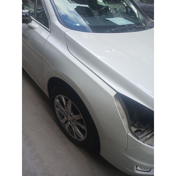 Recambio de aleta delantera derecha para peugeot 508 i (8d_) 1.6 thp referencia OEM IAM   