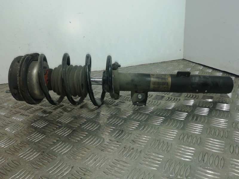 Recambio de amortiguador delantero izquierdo para bmw serie 3 berlina (e90) 320d referencia OEM IAM 677117702  