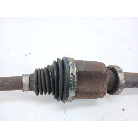 Recambio de transmision delantera derecha para renault megane iii sport tourer expression referencia OEM IAM 391003112r  