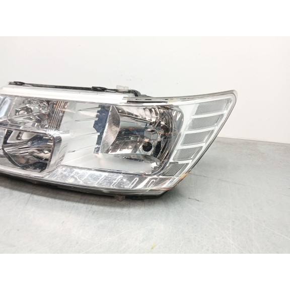 Recambio de faro izquierdo para fiat freemont (345_) 2.0 jtd referencia OEM IAM 05067789AE  