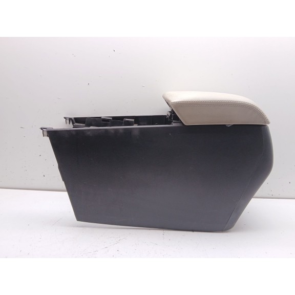 Recambio de apoyabrazos central para mazda 6 station wagon (gj, gl) 2.2 d referencia OEM IAM gml864961  