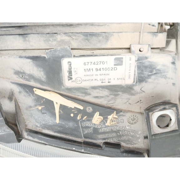 Recambio de faro derecho para seat leon (1m1) 1.6 16 v referencia OEM IAM 1M1941002D  
