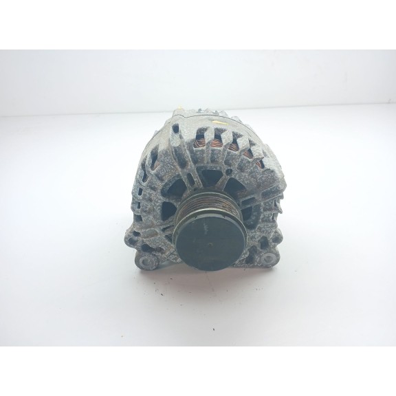 Recambio de alternador para seat leon (1p1) 1.6 tdi referencia OEM IAM 03l903023f  