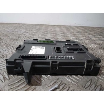 Recambio de caja reles / fusibles para nissan pulsar (c13) acenta referencia OEM IAM 284B13ZP0A S180192372A CHECK CONTROL