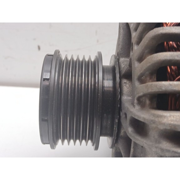 Recambio de alternador para volkswagen golf v (1k1) 1.9 tdi referencia OEM IAM 06F903023C  